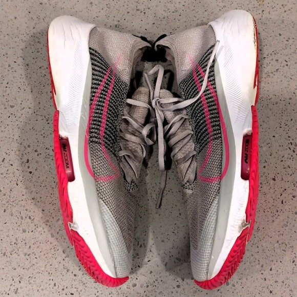 NIKE AIR ZOOM Big Kids 7y TEMPO NEXT% Womens 8.5 - Picture 6 of 8
